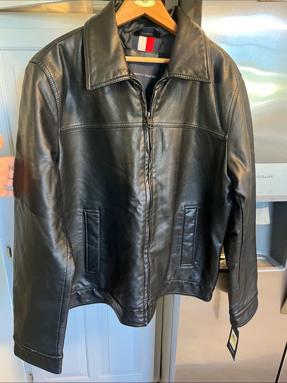 Tommy Hilfiger Insulated Black Vegan Leather Jacket Style #158AU855 NEW Mens M